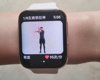 Apple Watchにそっくりで話題！OPPO初のスマートウオッチ　独自機能も満載
